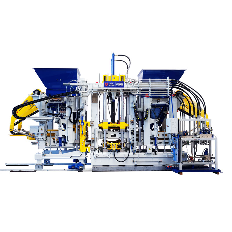 Wat is de productiecapaciteit van de QGM Block Making Machine voor dagelijks gebruik?